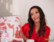Alyssia Kent debuta en CumLouder follándose a Papa Noel 2